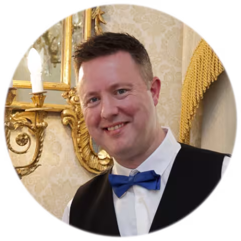 Band Member - Colm &Oacute;hArg&aacute;in