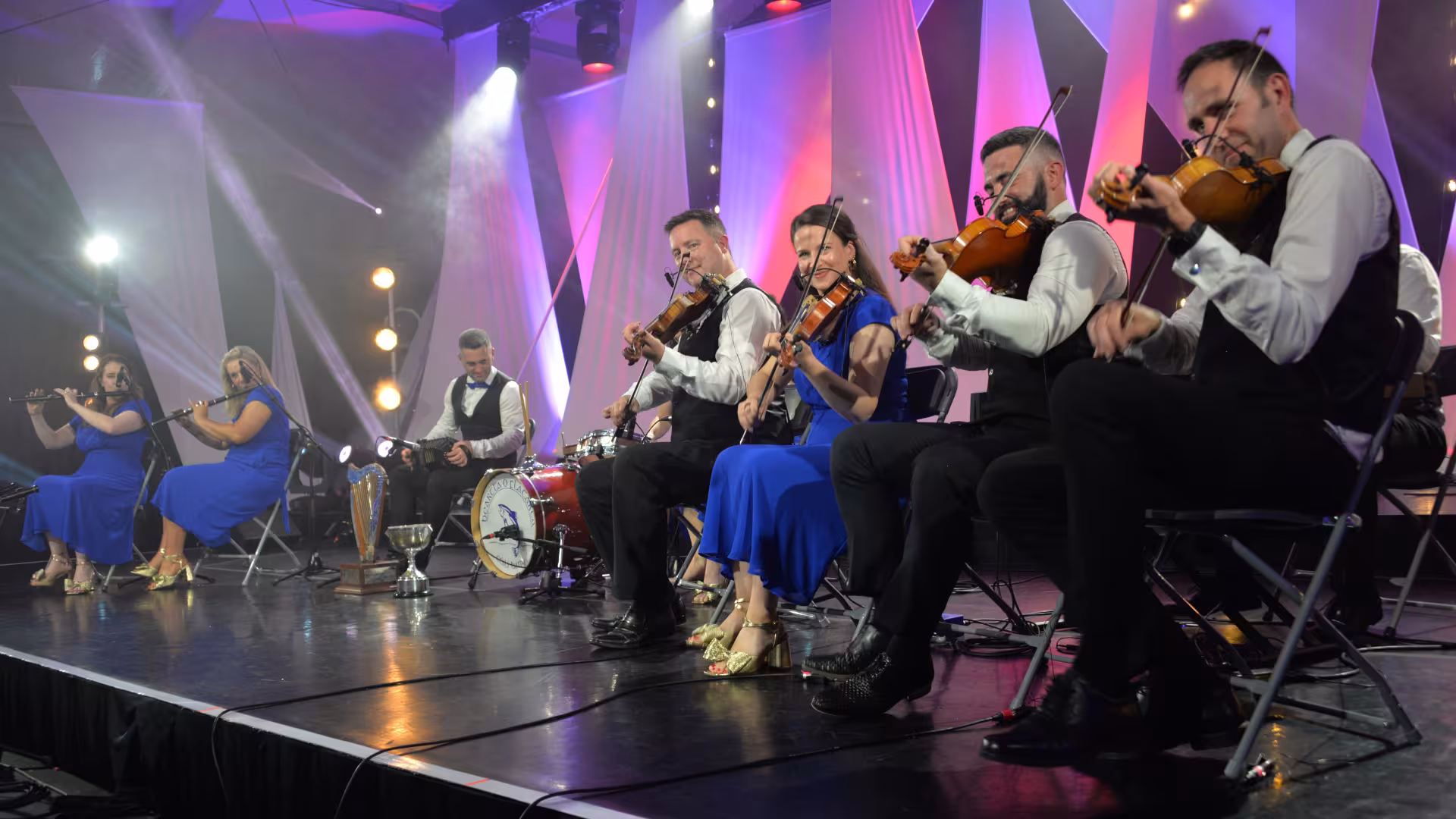 Image showing the Beartla O Flatharta Céili Band members